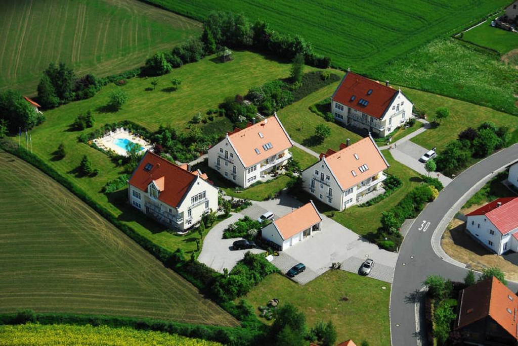 Auszeit - Ihr Sibyllenbad Gaestehaus Neualbenreuth Dış mekan fotoğraf