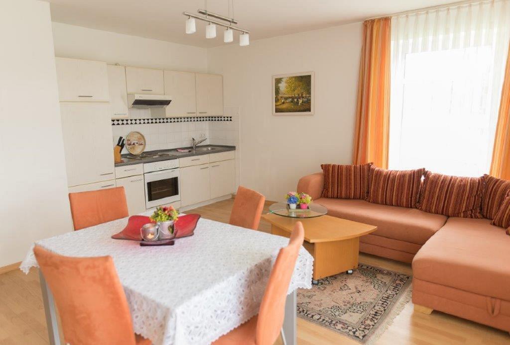 Auszeit - Ihr Sibyllenbad Gaestehaus Neualbenreuth Dış mekan fotoğraf